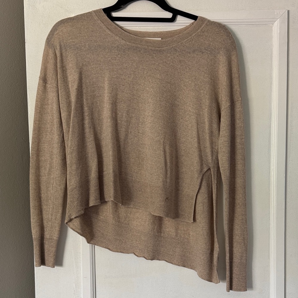 Wilfred Beige Asymmetric Hem Scoop Neck Sweater